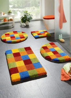 Hot GRUND Badgarnitur mit bunten Dessin von KARO BUNT