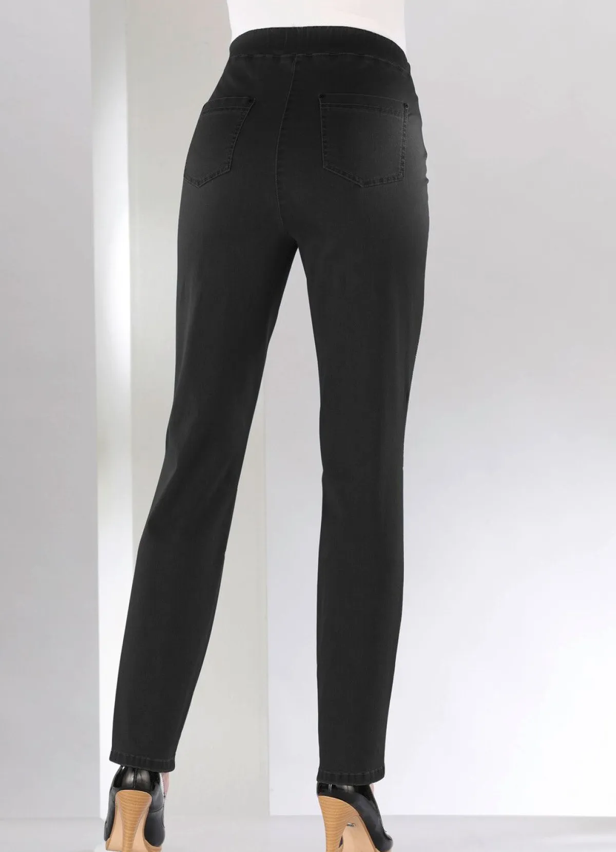 Sale COSMA Bauchweg-Jeans in Schlupfform SCHWARZ
