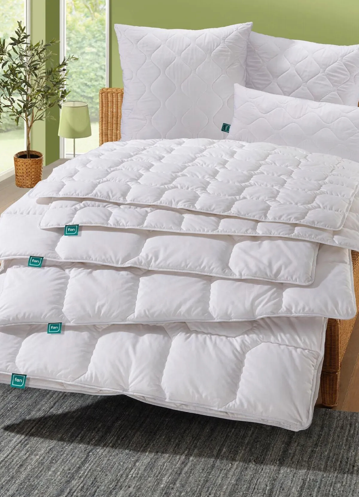 Outlet fan Bettwarenprogramm von aus reinen Naturmaterialien WEISS
