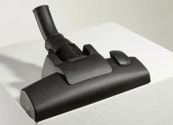 Hot Carrera High-Performance Boden-Staubsauger SCHWARZ