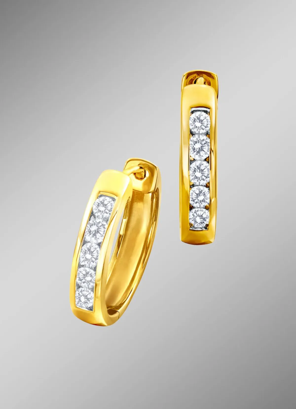 Hot BADER Creolen mit Brillanten
