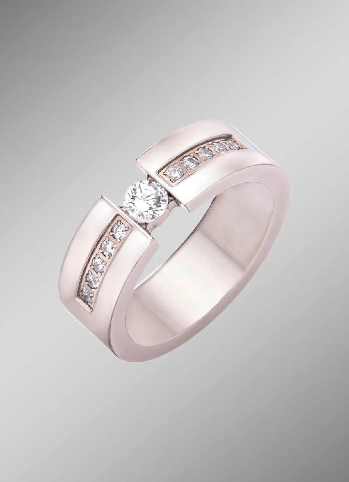 New BADER Eleganter Damenring mit synth. Zirkonia