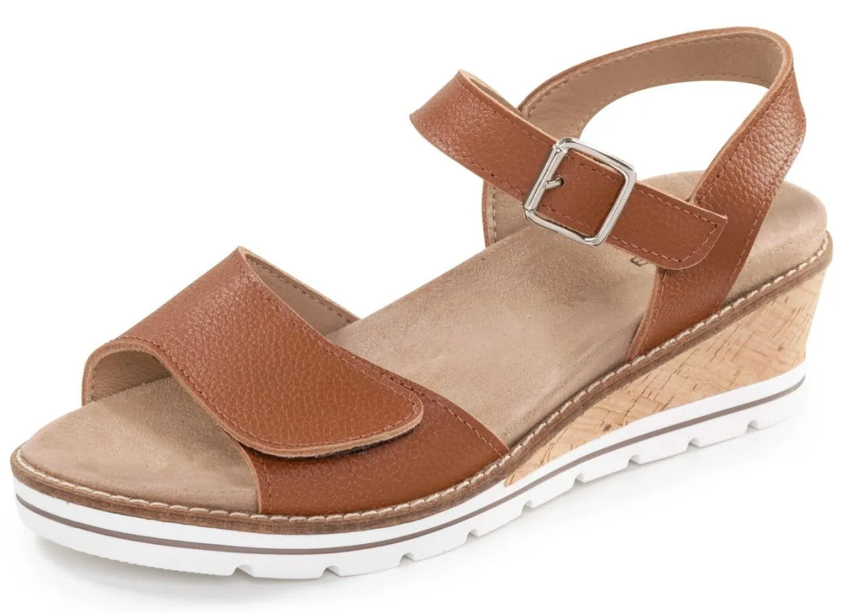 Best ELENA EDEN , bequeme Damen-Sandaletten, Weite H, mit herausnehmbarem Fußbett COGNAC