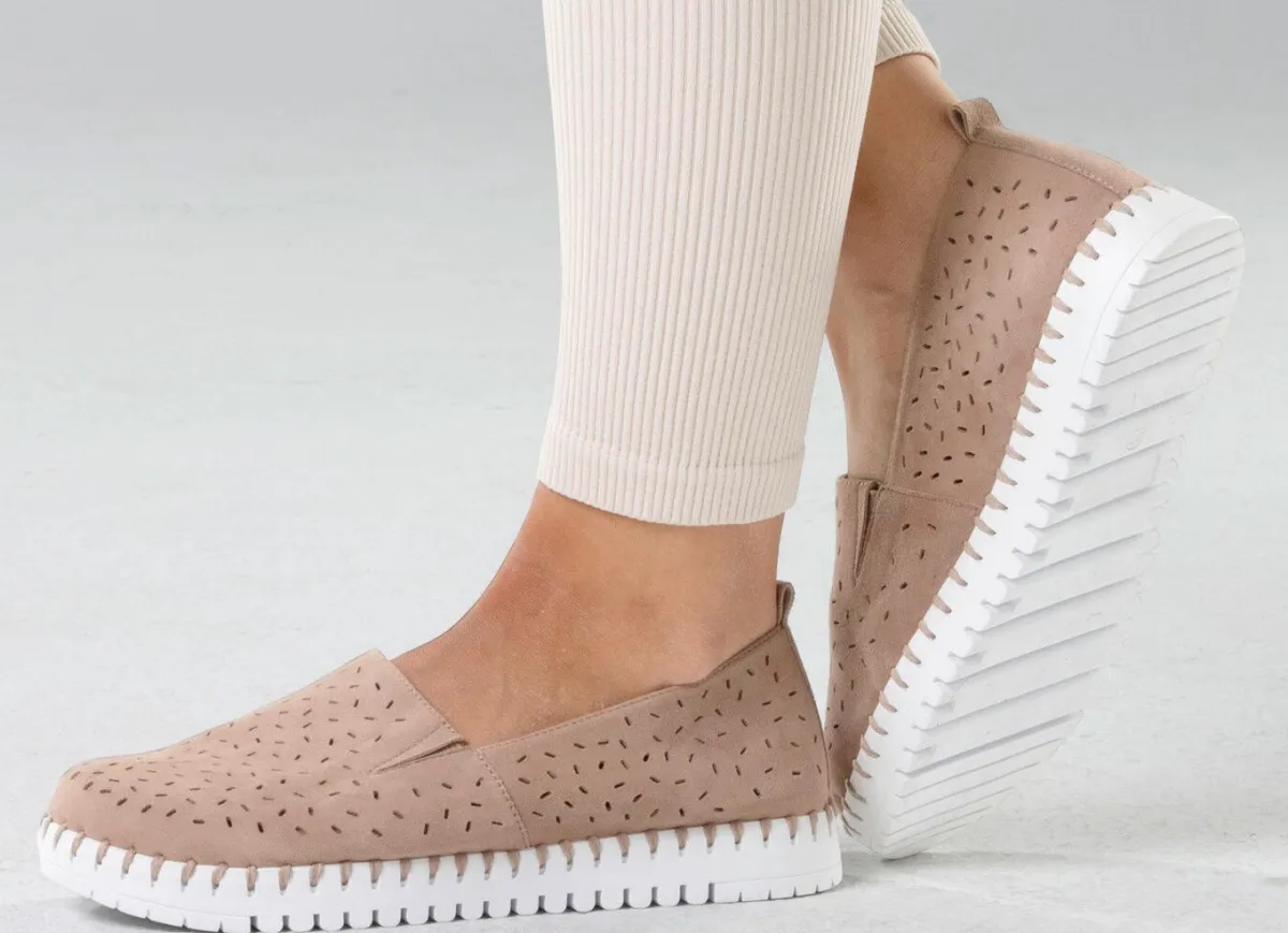 Hot ELENA EDEN , sommerliche Damen-Slipper, Weite H, mit herausnehmbarem Fußbett TAUPE