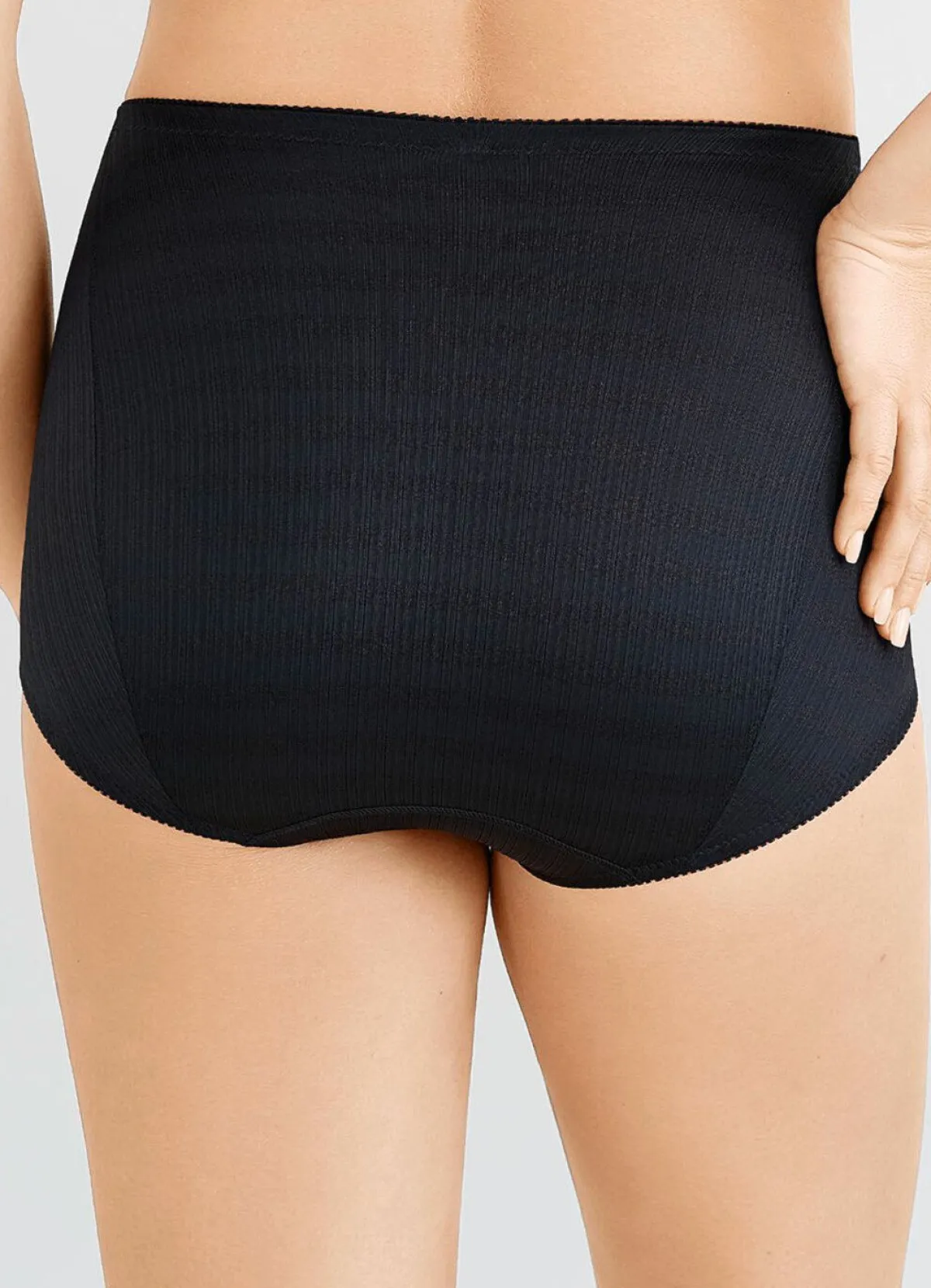 BADER Felina Miederhose mit Vorderteilverstärkung SCHWARZ