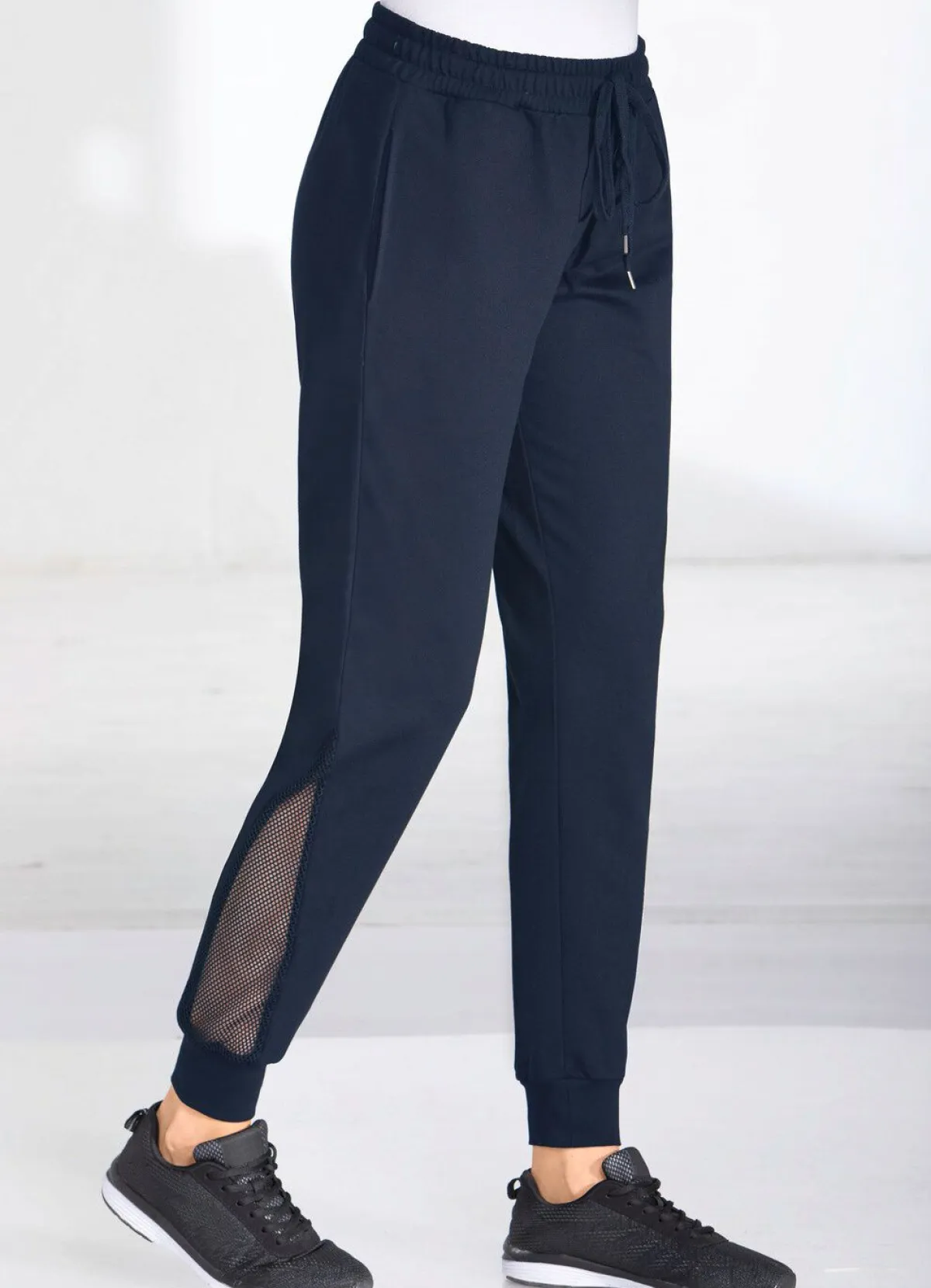 Outlet BADER Freizeithose mit Netzeinsatz in 4 Farben MARINE