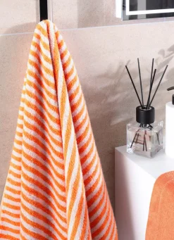 Hot BADER Frottier-Serie in saugstarker Baumwollqualität von Cawö MANDARINE