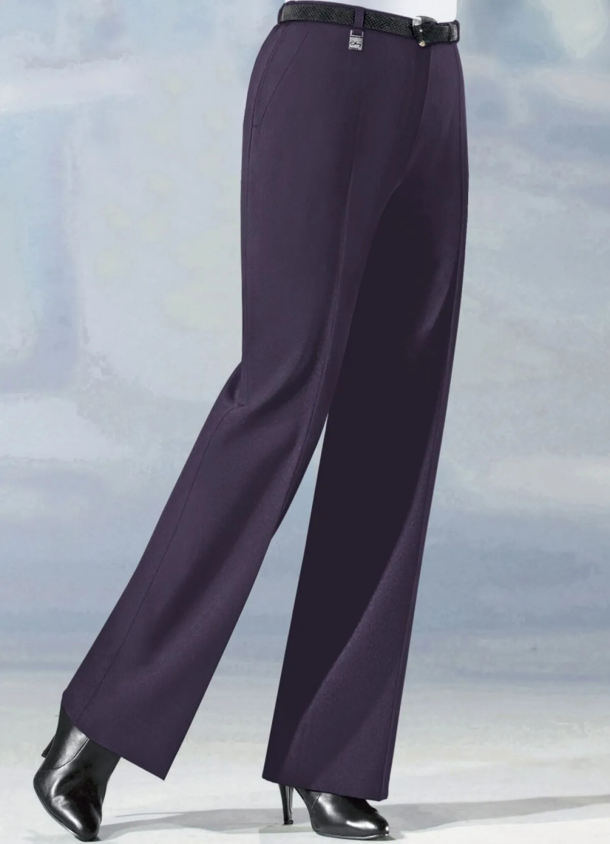 BADER Hose in angesagter Marlene-Form PFLAUME