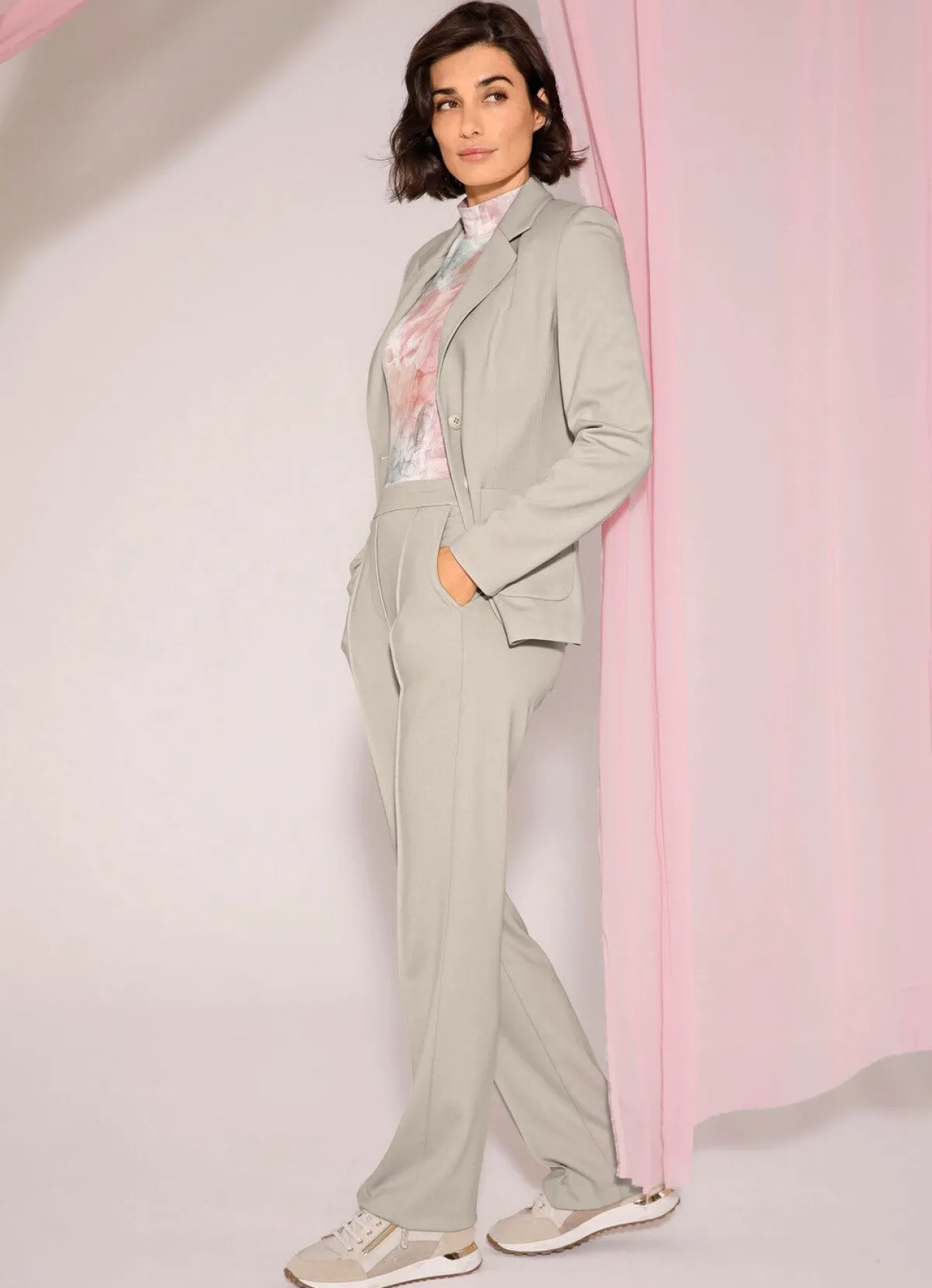 Discount BADER Hose mit Bügelfalten TAUPE