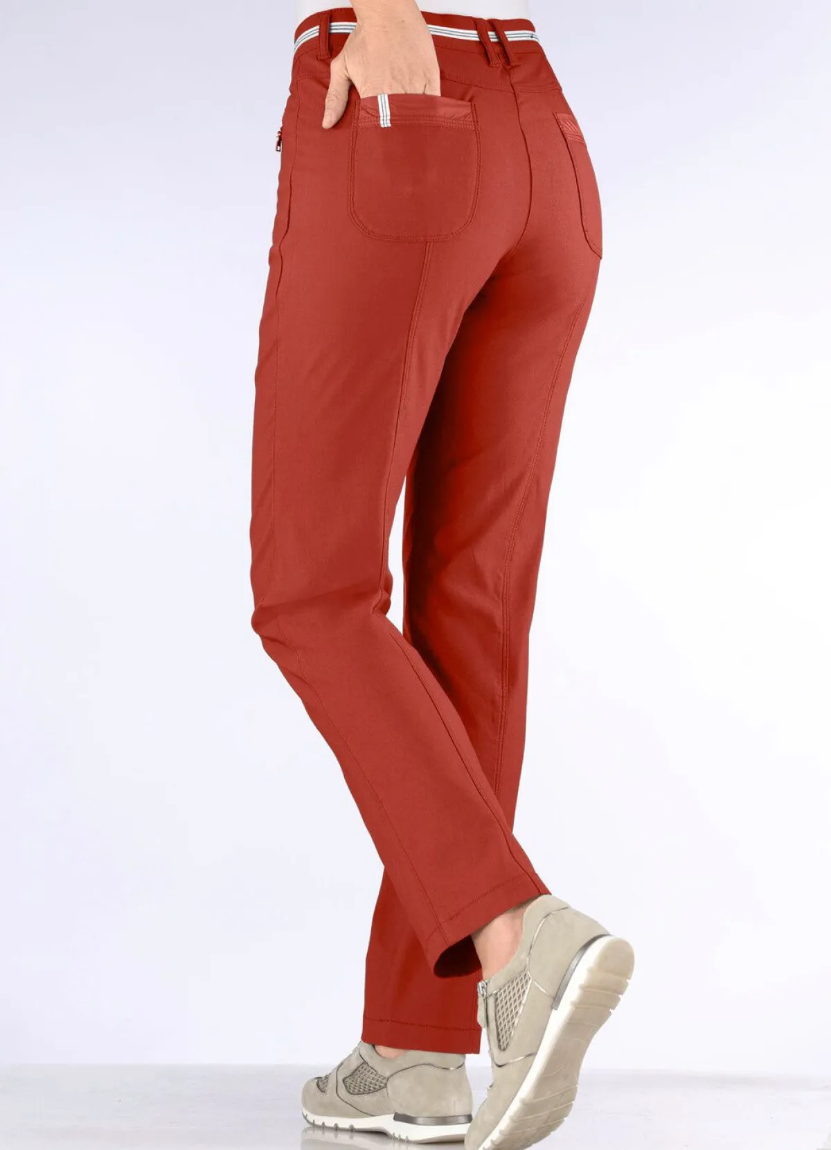 New BADER Hose mit sportivem Chic TERRA