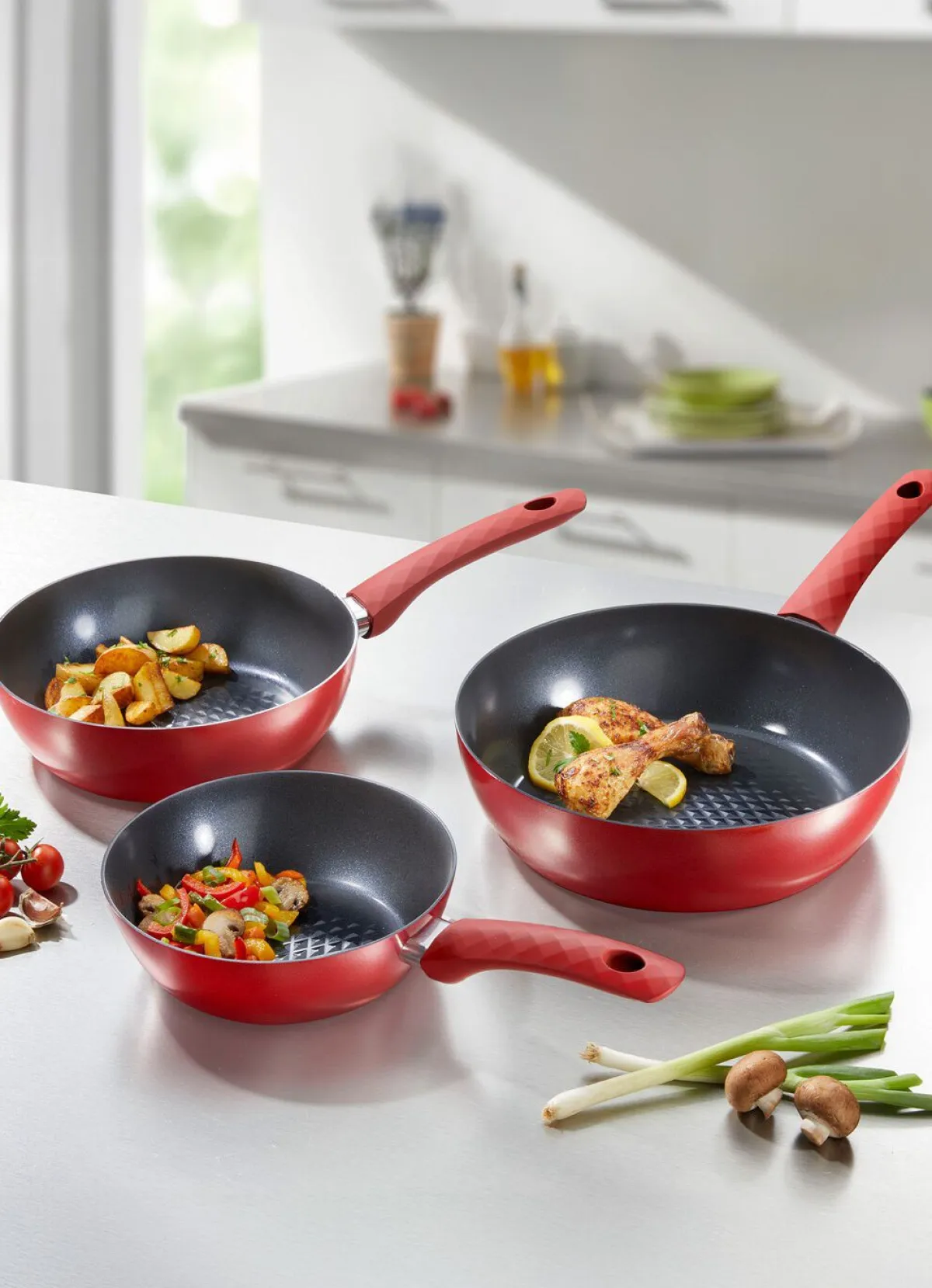 BADER „Hyperflon Diamant®“ Pfannen-Set aus Aluminium ROT-SCHWARZ