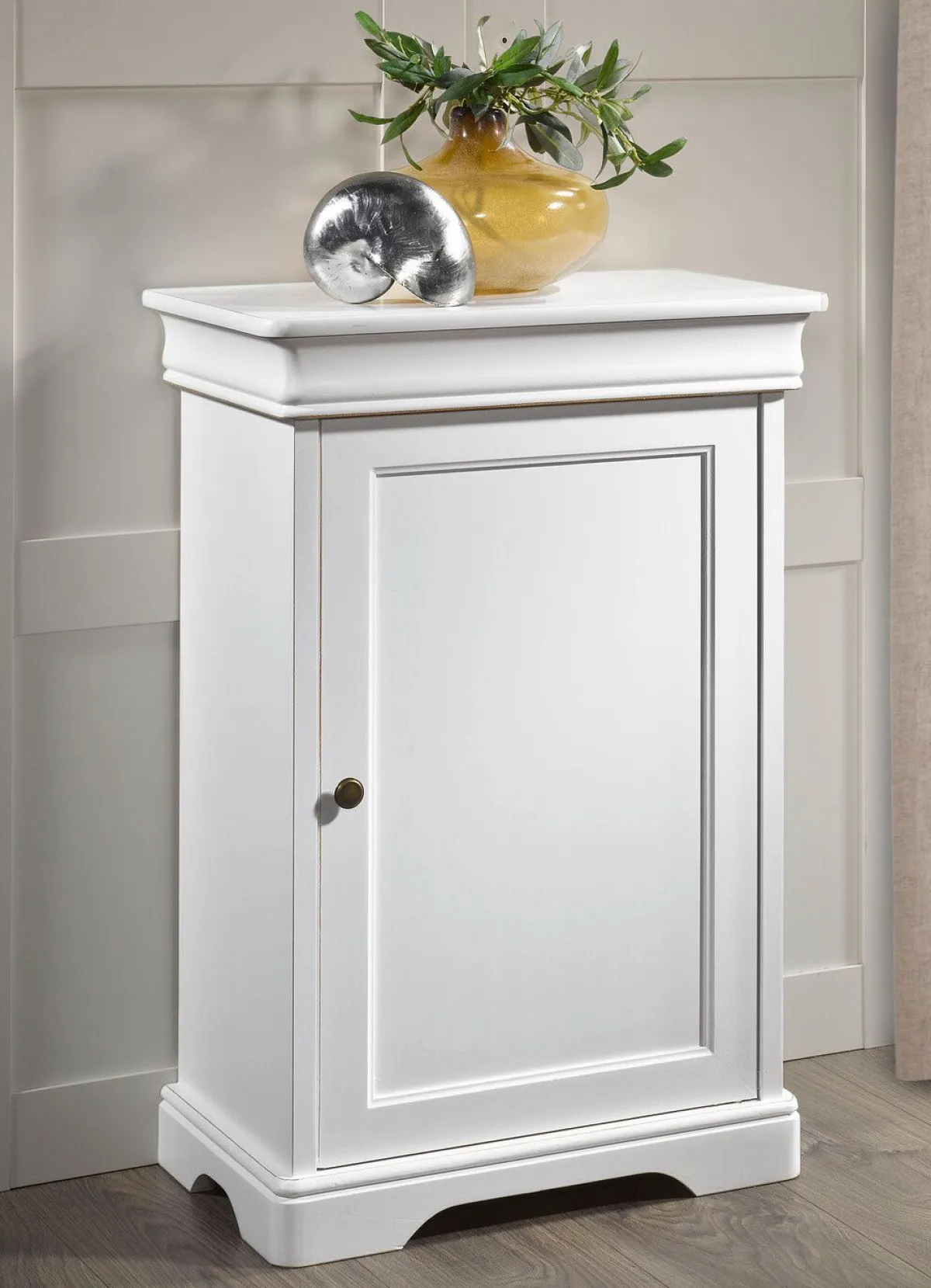 Best BADER Italienische Kommodenserie im schlichtem Design WEISS