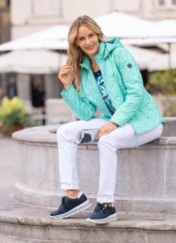 BADER Jacke mit angesagtem Laserstepp AQUA