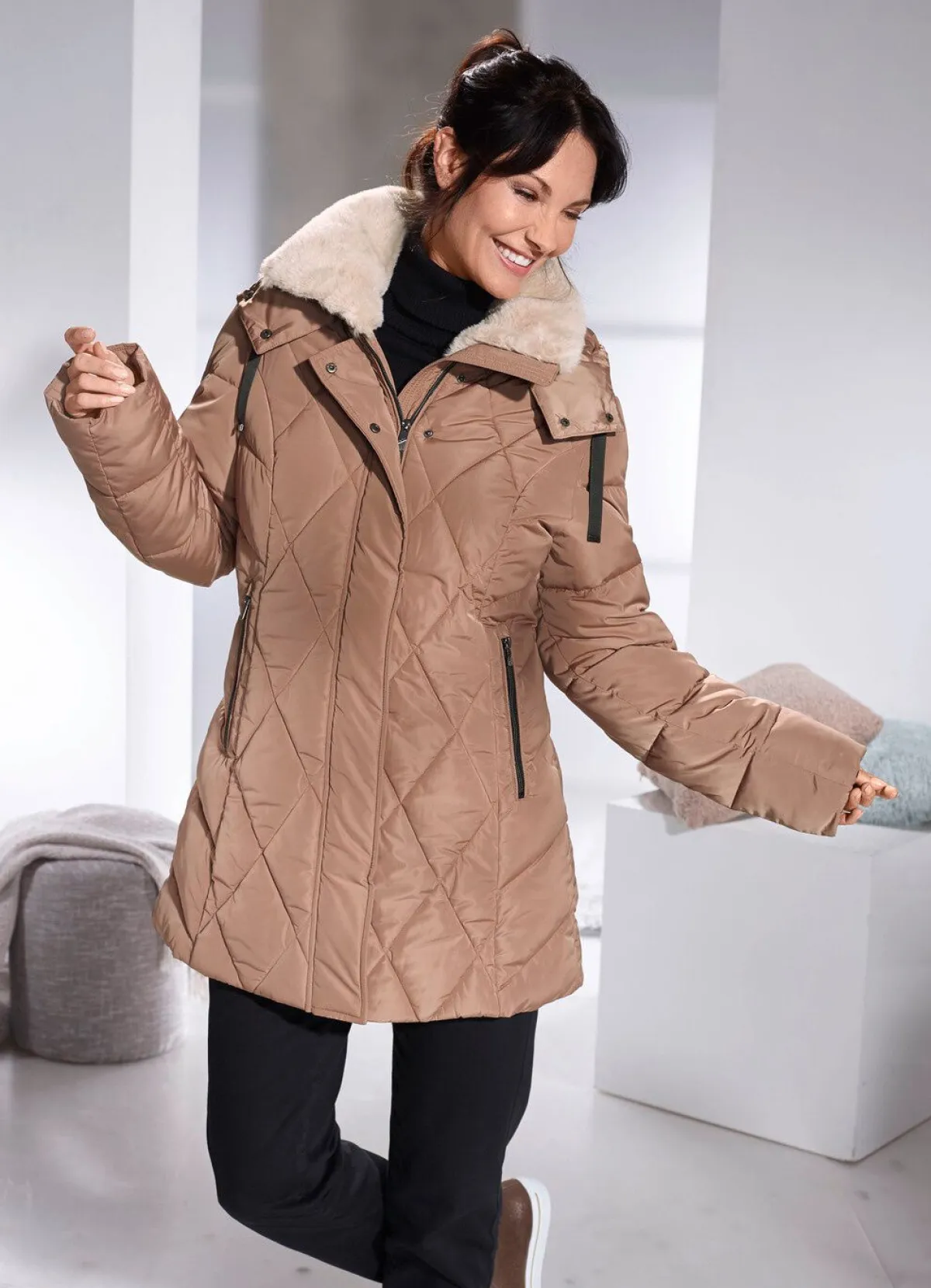 Best BADER Jacke mit Kunstpelz-Besatz am Kragen HASELNUSS