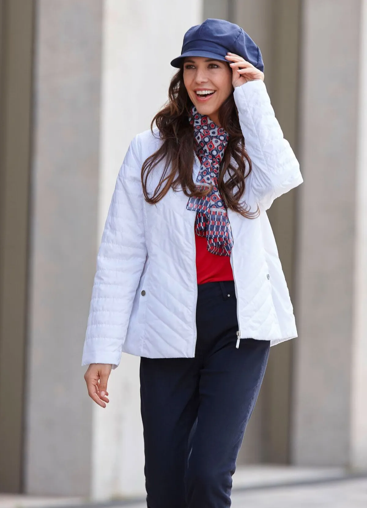 Discount BADER Jacke mit Reißverschlussleiste WEISS