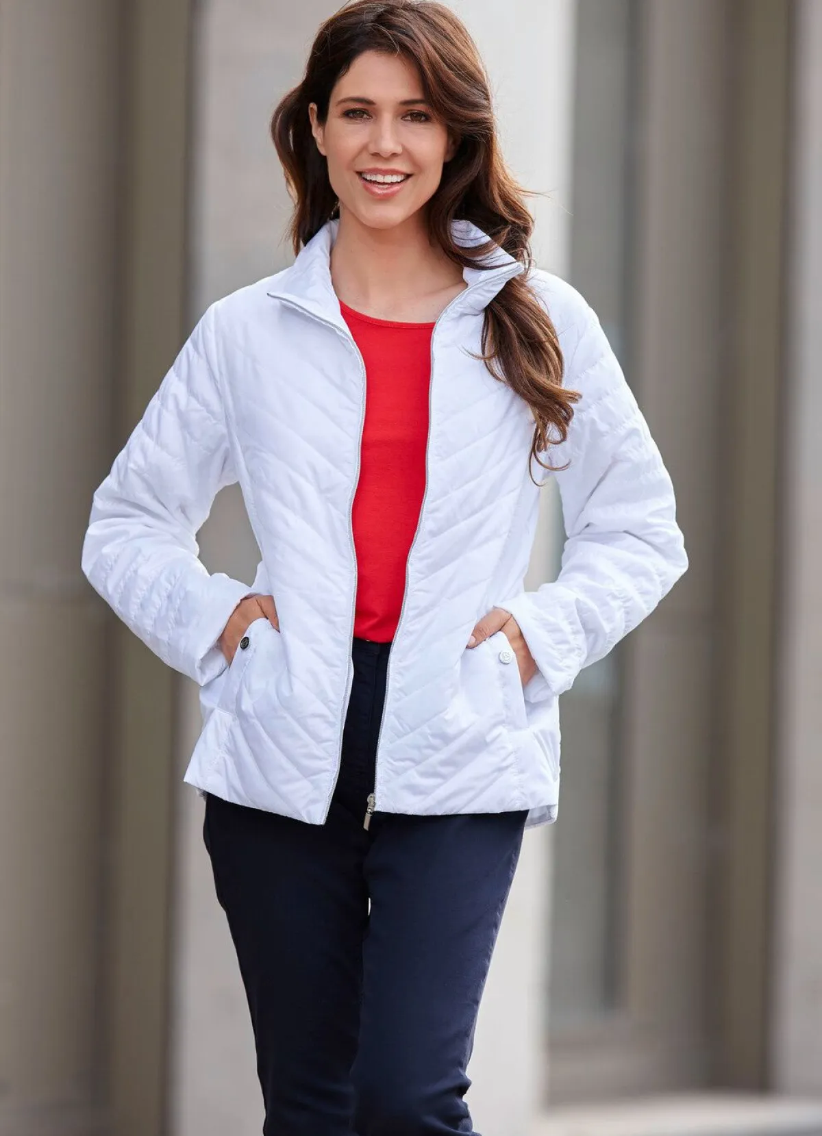 Discount BADER Jacke mit Reißverschlussleiste WEISS