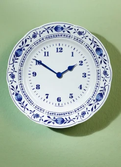 Sale BADER Keramik-Wanduhr mit klassischem Zwiebelmuster