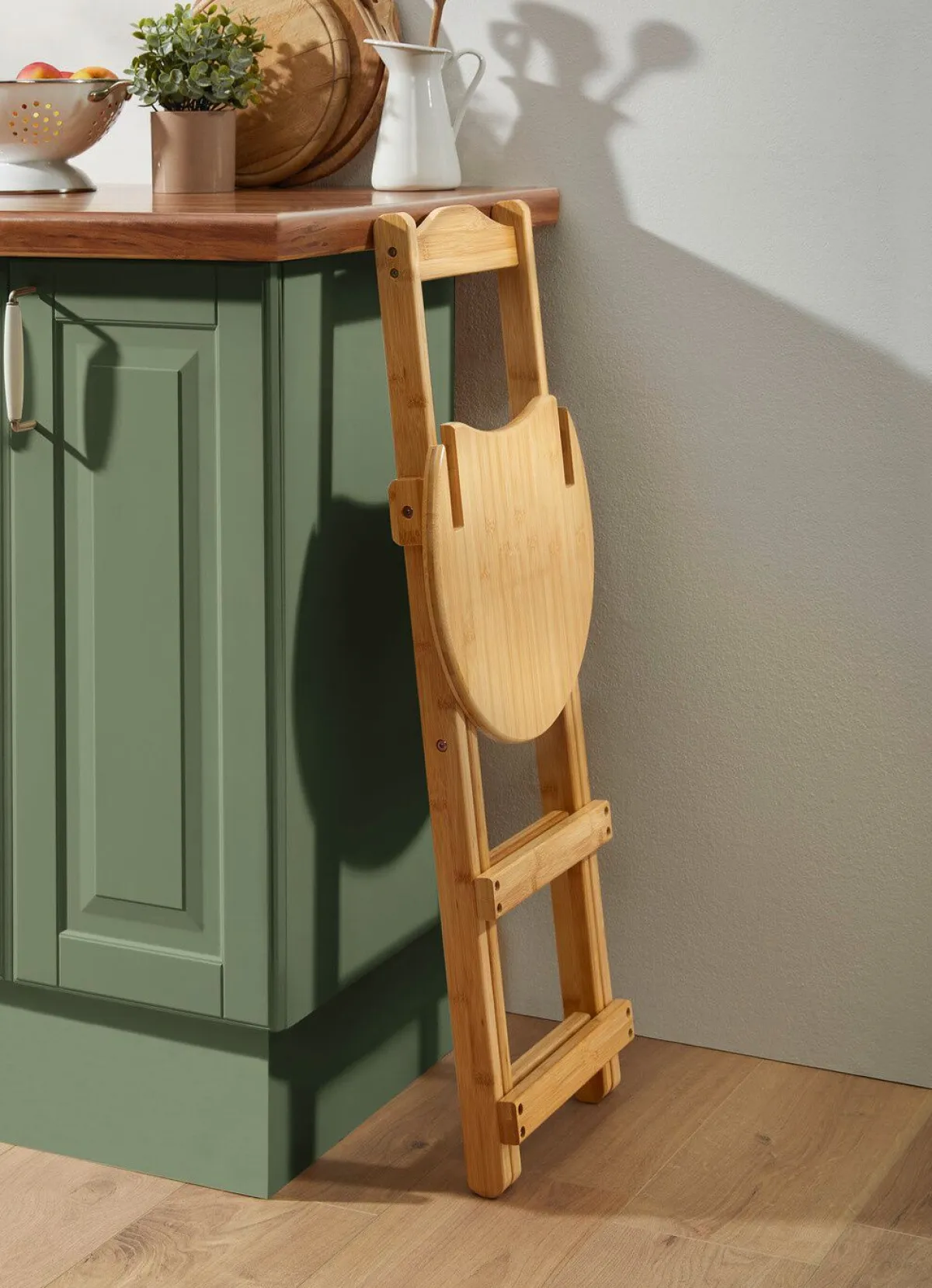 Clearance BADER Klapp-Hocker aus Bambus NATUR
