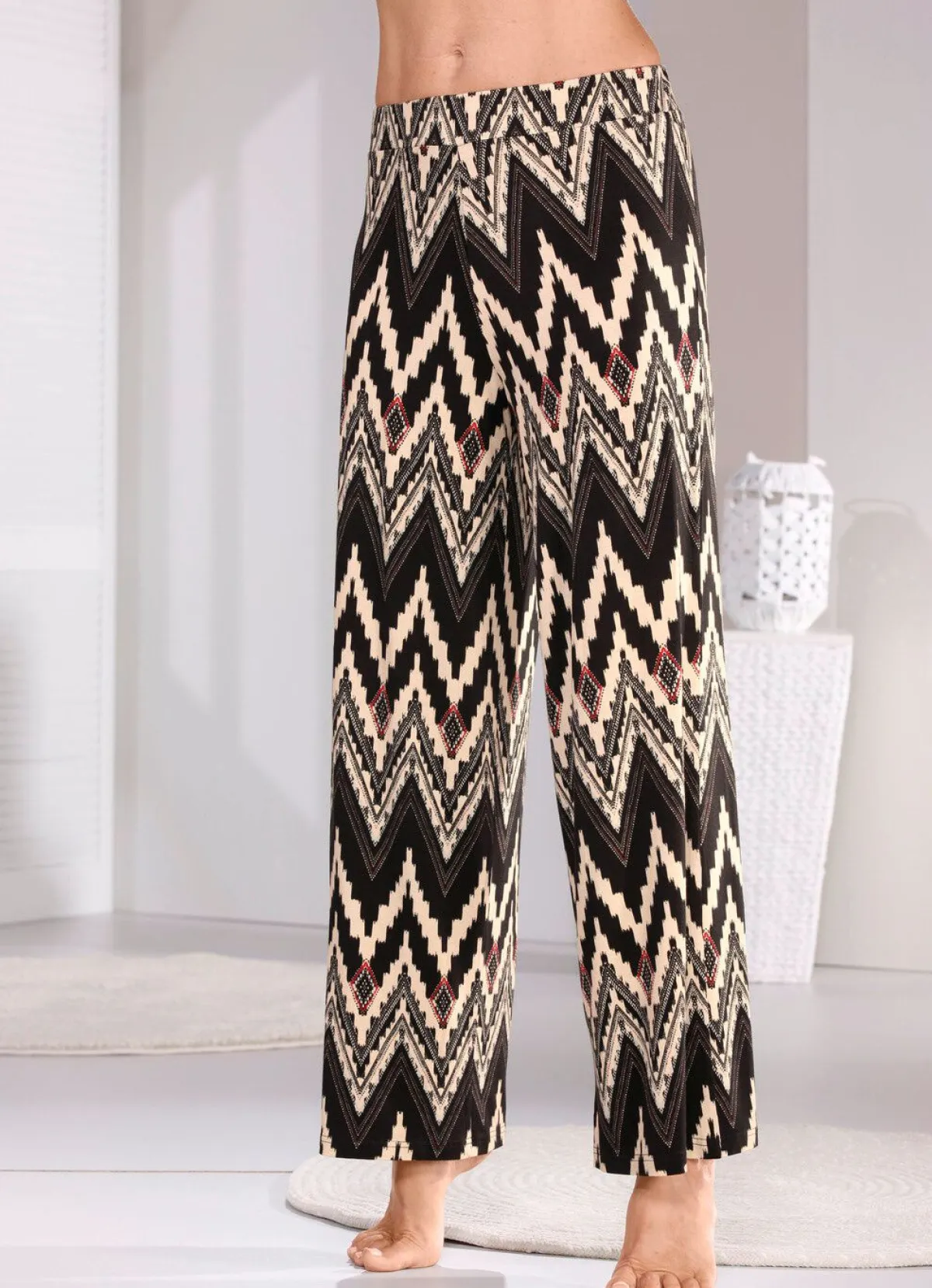 Best LAURINA Lange Schlaf-und Freizeithose von SCHWARZ-BEIGE-ROT
