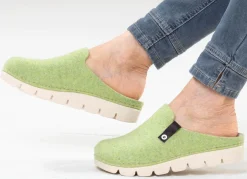 Clearance LAURINA , trendige Damen-Hausschuhe, Weite G, aus Wollfilz KIWIGRÜN