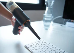 LIVINGTON Pocket Vac 2-in1 Mini-Akku-Handstaubsauger SCHWARZ