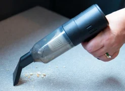 LIVINGTON Pocket Vac 2-in1 Mini-Akku-Handstaubsauger SCHWARZ