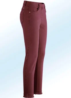BADER Magic-Jeans mit toller Nietenzier sowie angesagtem Fransensaum BROMBEER