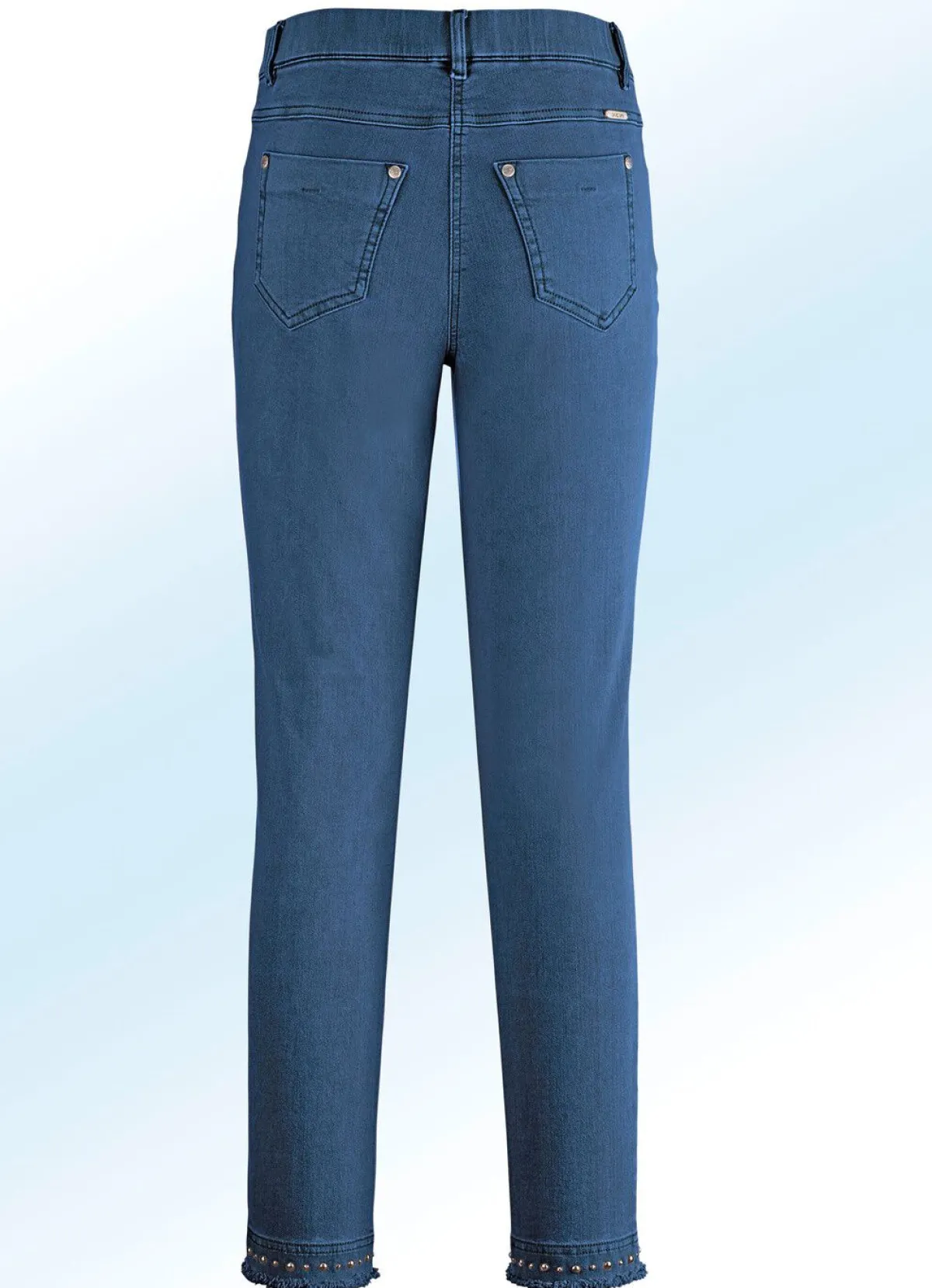 New BADER Magic-Jeans mit toller Nietenzier sowie angesagtem Fransensaum JEANSBLAU