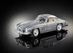 Outlet Bburago Mercedes-Benz 300SL als Metallspritzgussmodell SILBER