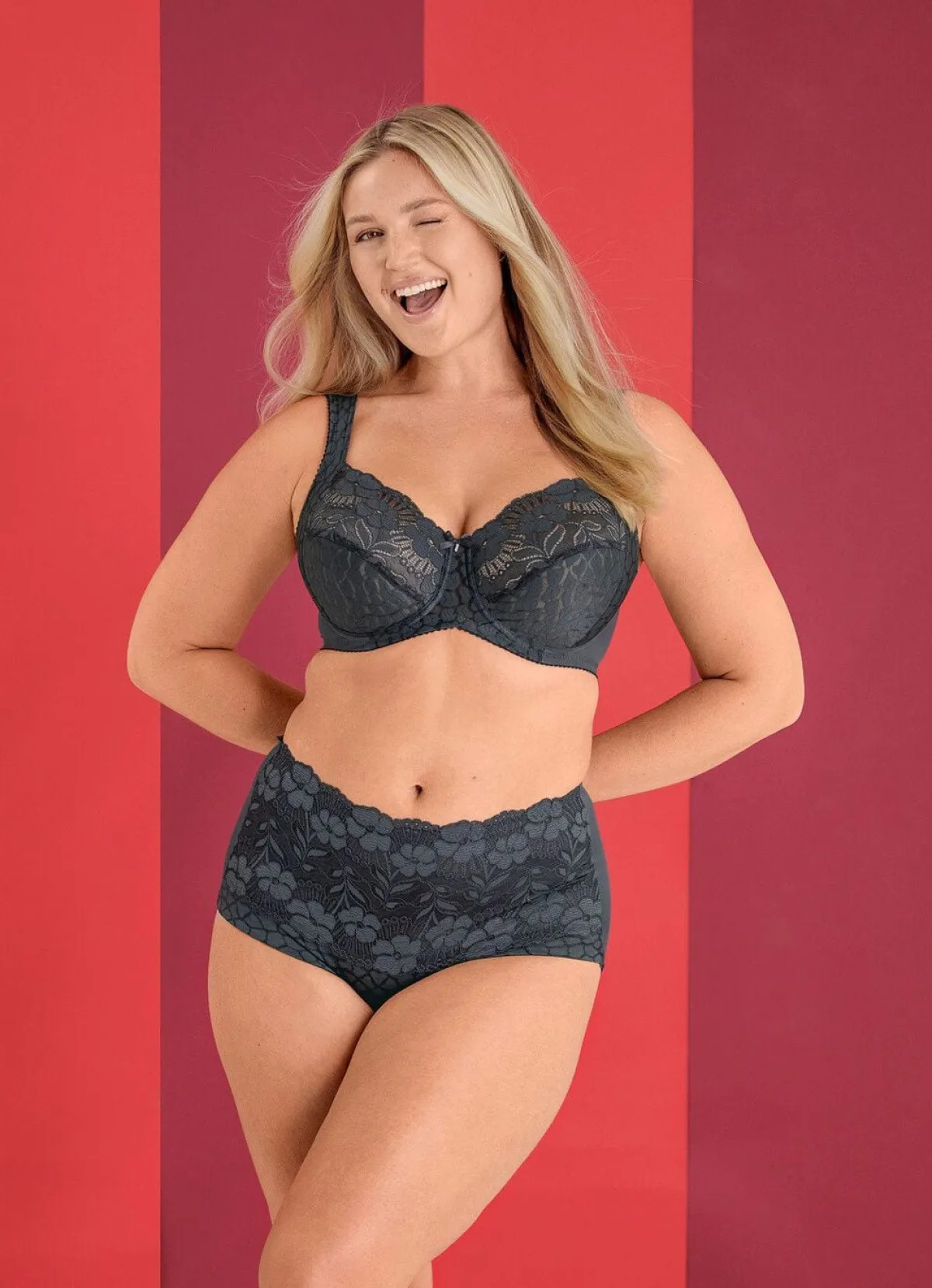 New BADER Miss Mary Miederslip mit unterlegter Elastikspitze im Vorderteil GRAFIT