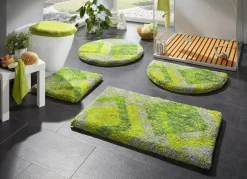 Sale GRUND Moderne Badgarnitur aus dem Hause GRÜN-GRAU