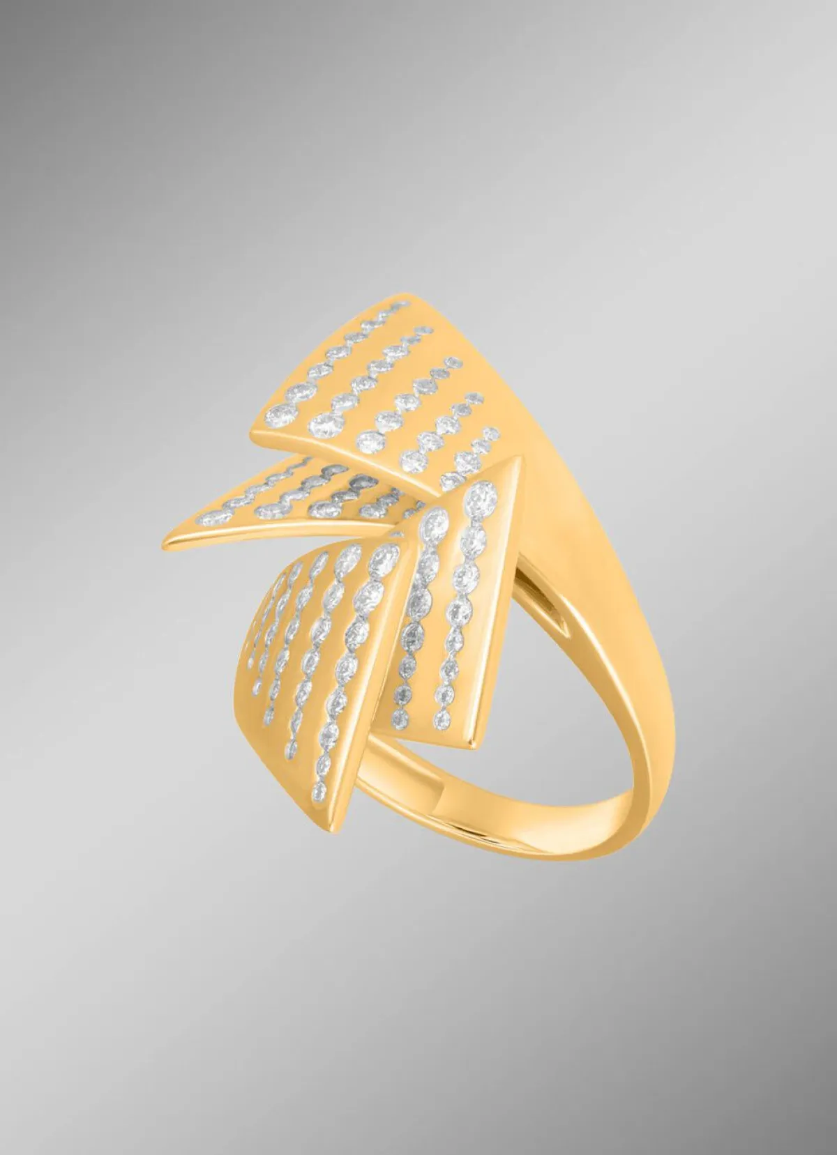 Clearance BADER Moderner Damenring mit 124 Brillanten