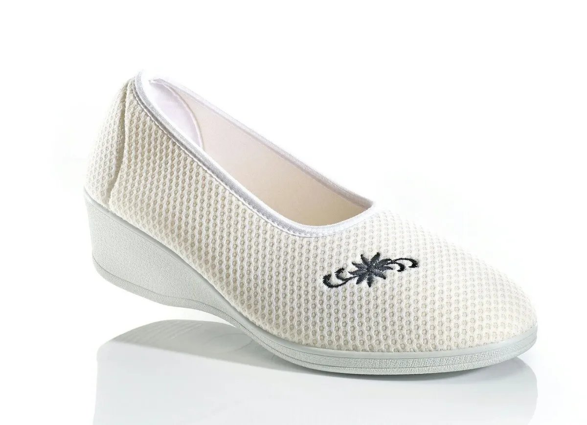 Best BADER Modische Ballerinas in verschiedenen Farben CREME