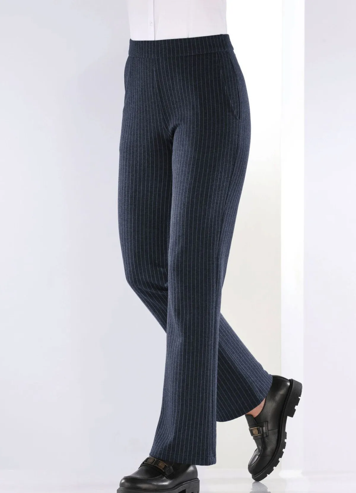 Hot KLAUS MODELLE MADE IN GERMANY Nadelstreifenhose in modischer Weite MARINE-HELLGRAU