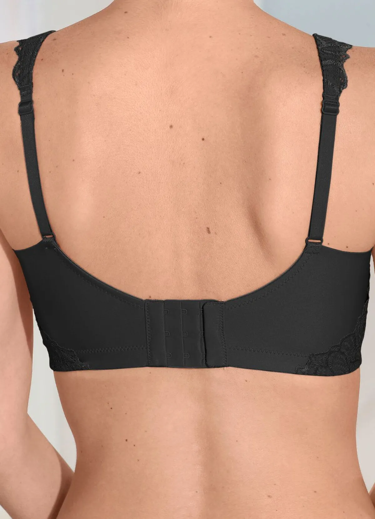 Hot BADER Naturana BH mit Shaping-Effekt SCHWARZ