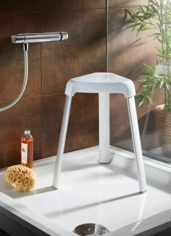 Clearance BADER Platzsparender Dusch- und Badestuhl WEISS