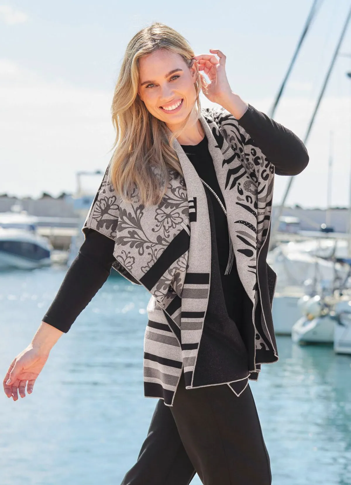 Discount laurakent Poncho mit edlem Jacquard-Dessin BEIGE-SCHWARZ-GRAU
