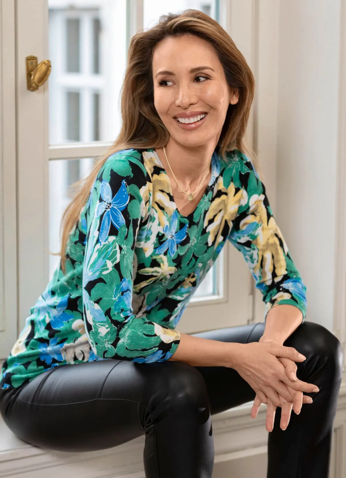 BADER Pullover in Feinstrick SCHWARZ-BLAU-MULTICOLOR