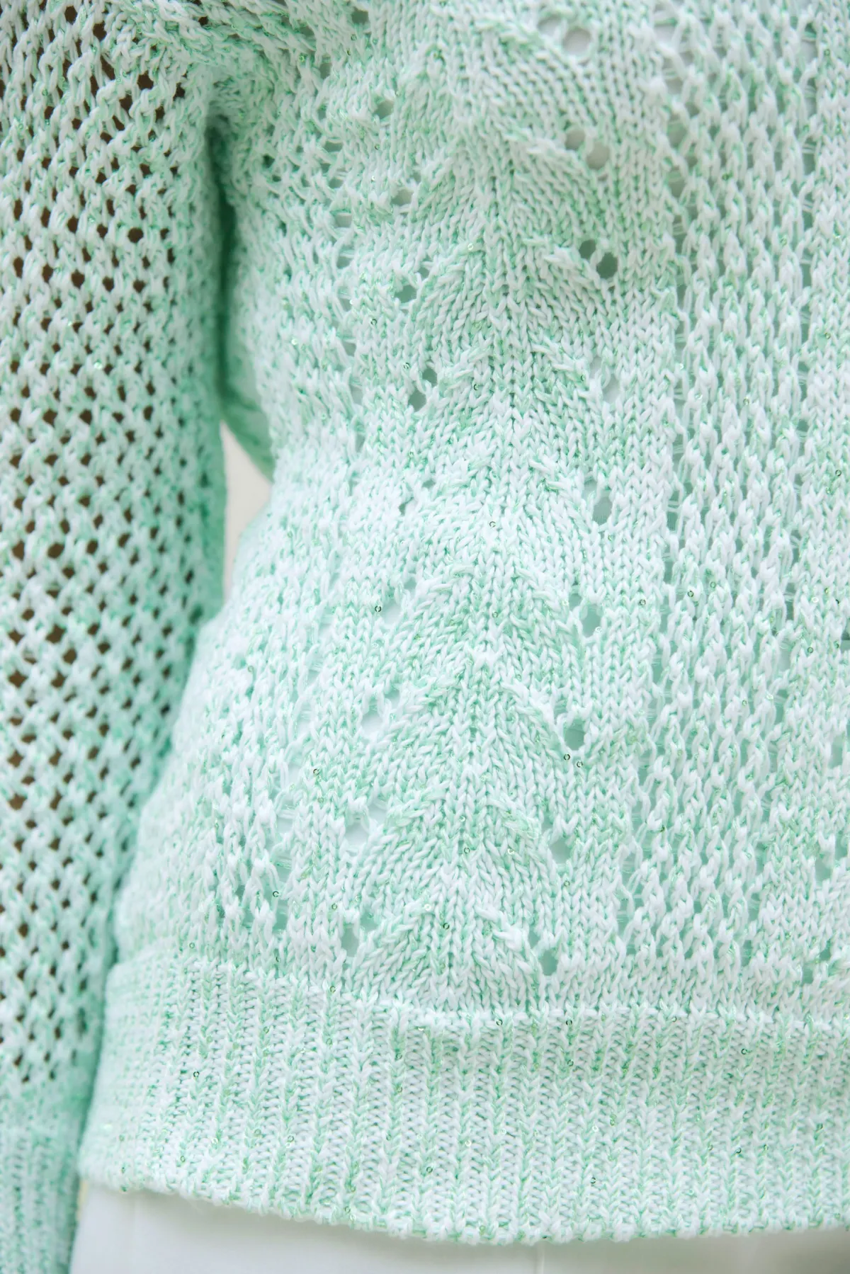New BADER Pullover mit edlem glänzendem Paillettengarn WEISS-MINT