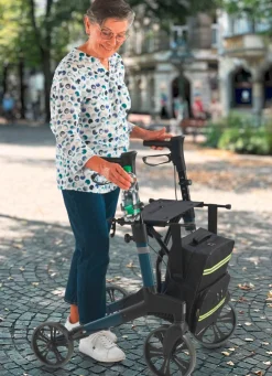 BADER Rollstuhl-/Rollator-Getränkehalter SCHWARZ