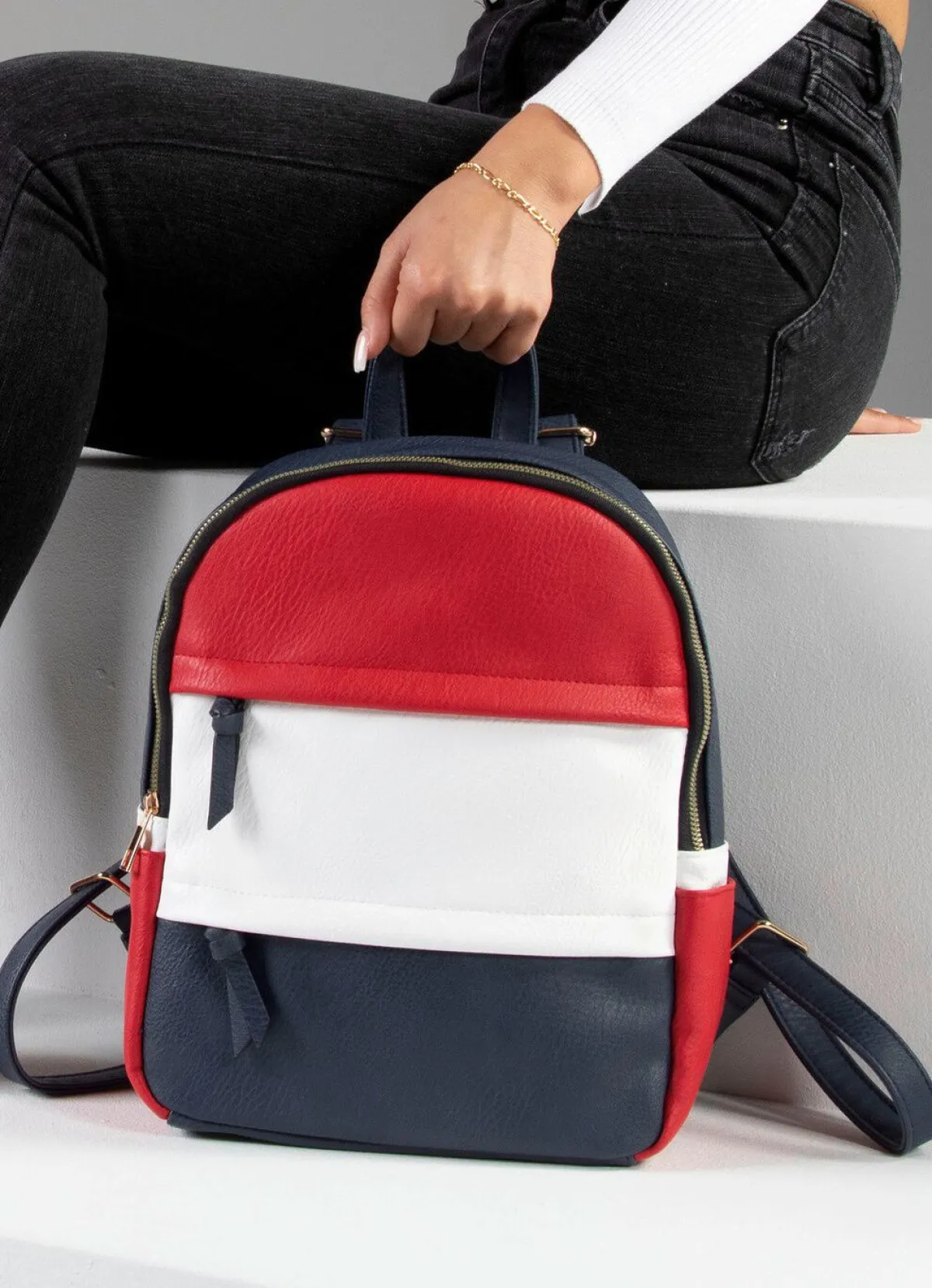 Clearance BADER Rucksack in Color-Blocking-Optik MARINE-ROT-WEISS