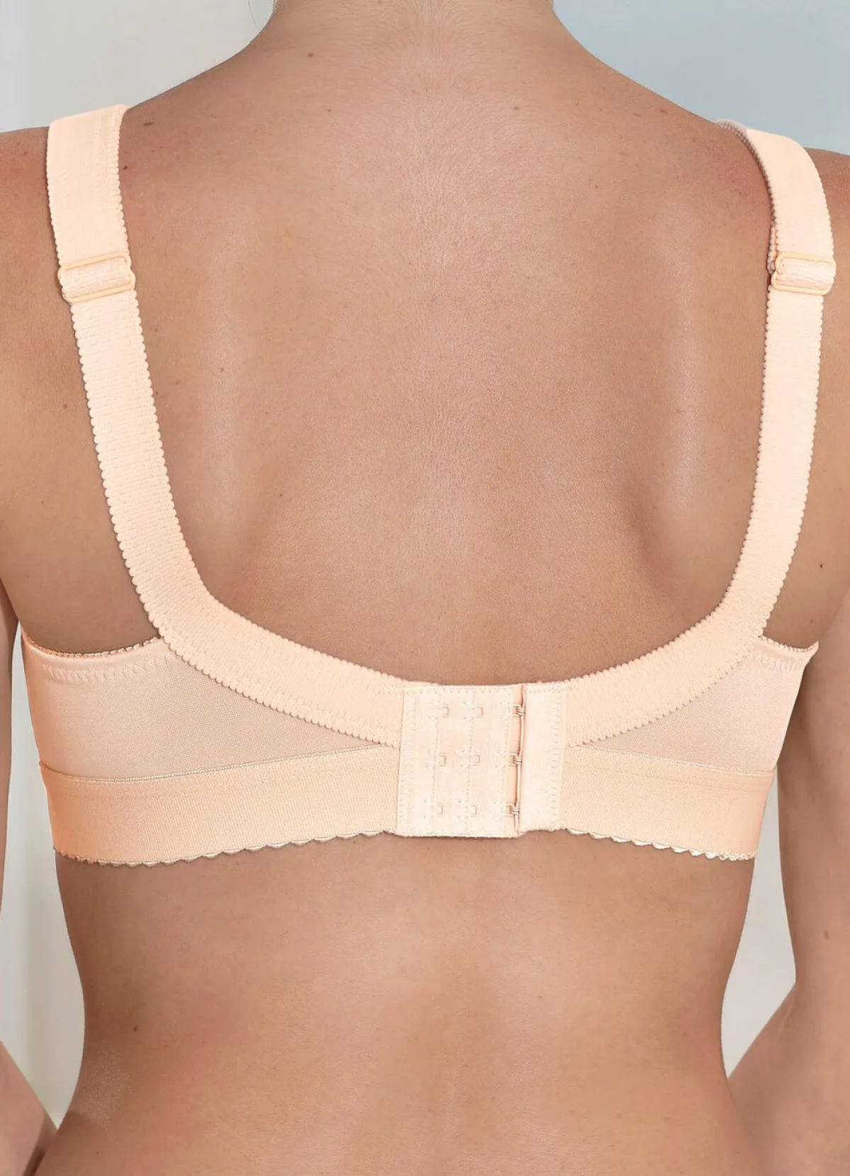 Discount SASSA Zweierpack-BH mit bequemem Unterbrustband 1X WEISS, 1X BEIGE