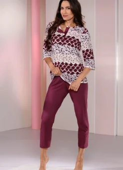 Best BADER Schlafanzug mit 7/8-langer Hose und Bordürendruck bordeaux-sand