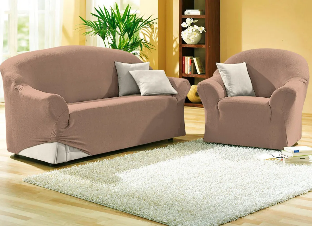 Discount BADER Schützende Stretchbezüge für Sessel und Sofa CAMEL