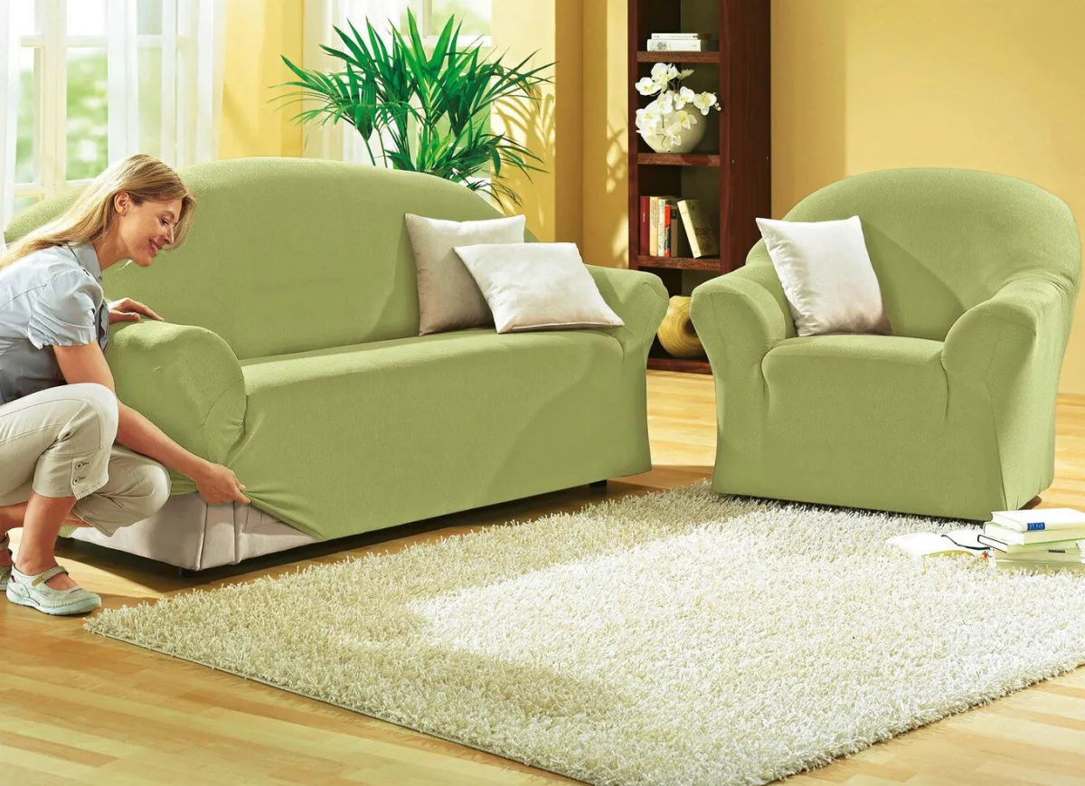 Discount BADER Schützende Stretchbezüge für Sessel und Sofa GRÜN