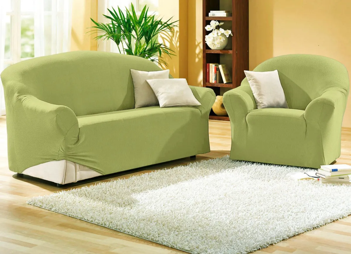 Discount BADER Schützende Stretchbezüge für Sessel und Sofa GRÜN