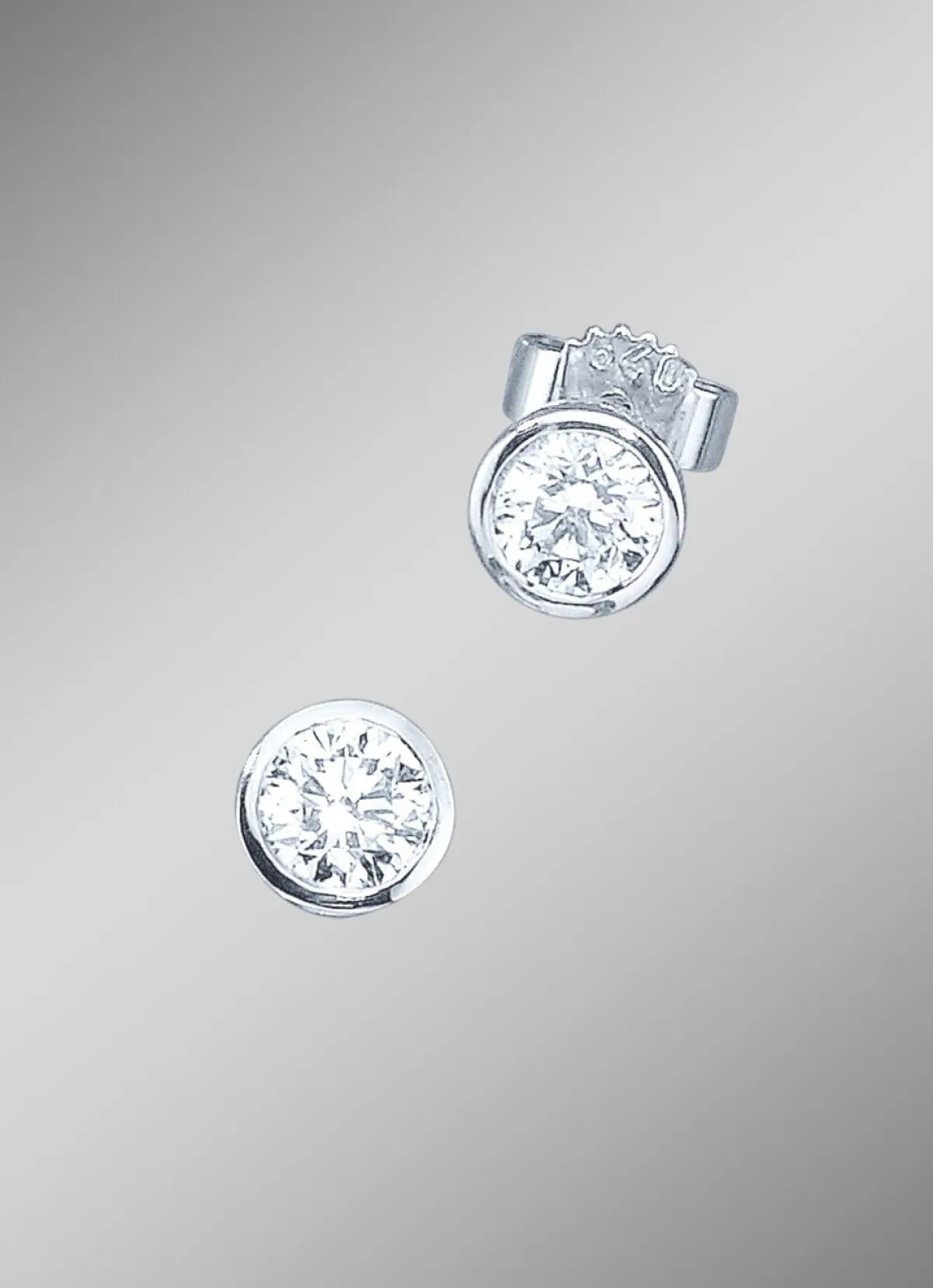 Clearance BADER Solitär-Ohrstecker mit lupenreinen Brillanten
