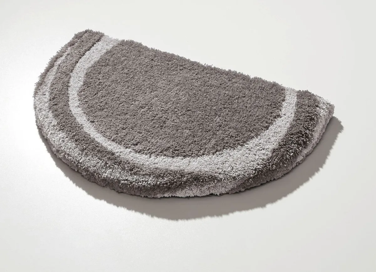 New KLEINE WOLKE Stilvolle Badgarnitur von ANTHRAZIT