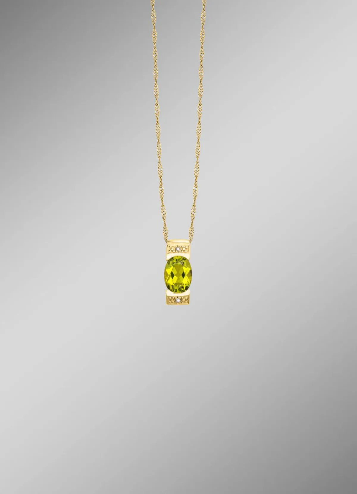 Sale BADER Strahlende Natürlichkeit – Anhänger mit Peridot und Diamanten