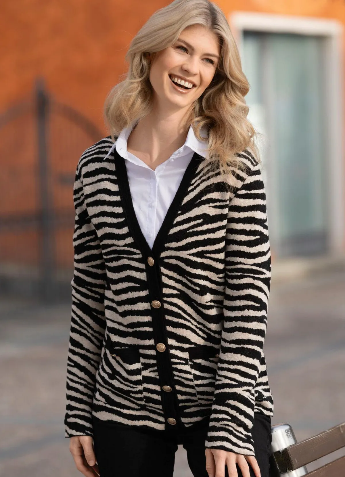 Sale BADER Strickjacke in Jacquard-Dessin SCHWARZ-BEIGE MELIERT